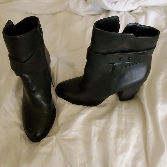 Boots - Picture 2 of 5